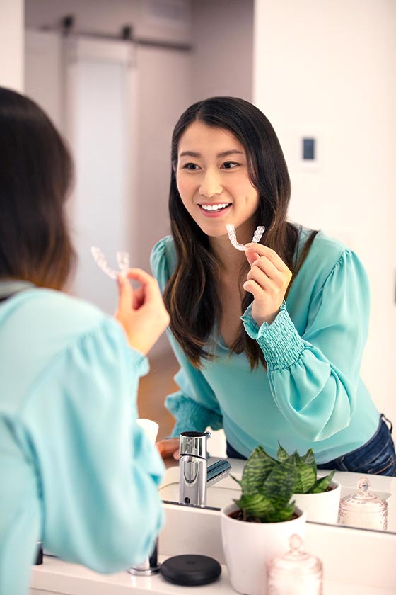 隱適美牙齒矯正Invisalign® - 全方位牙齒美學權威張智洋醫師